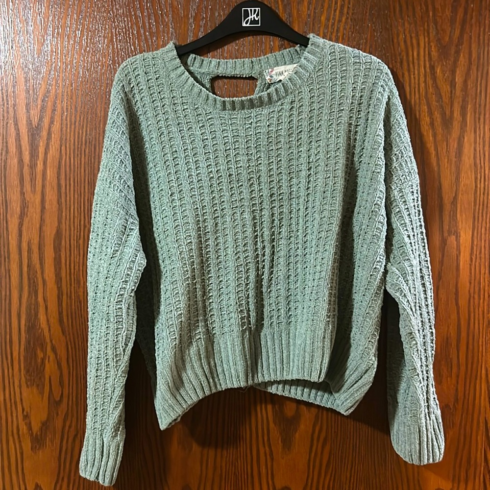 Pink Rose Crop sweater